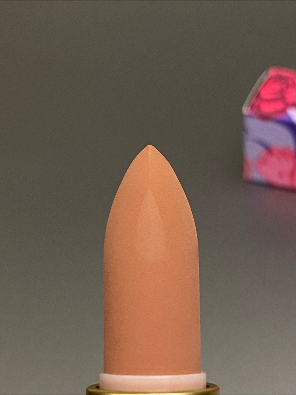 MAC “Enveloped In Luck” Lipstick - Picture 5 of 6